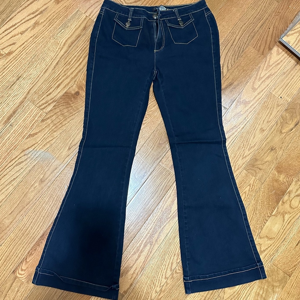Dark Blue, Stretchy, Low Rise, flared Hems Jeans! ♥️♥️ Size 10!!
